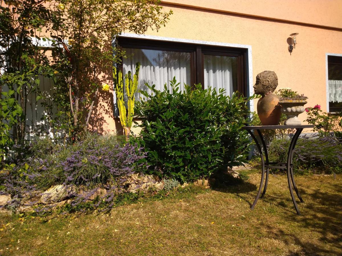 Bellairis Apartman Igersheim Kültér fotó